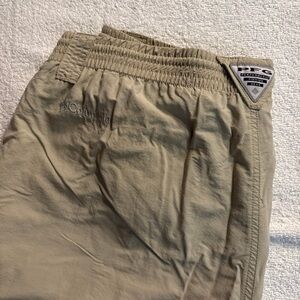 Columbia Khaki PFG Shorts And Pants